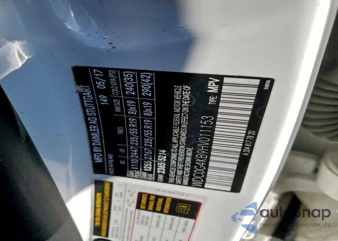 2017 Mercedes-Benz Glc 300 4Matic z USA, uszkodzony, nr VIN WDC0G4KB9HV011153